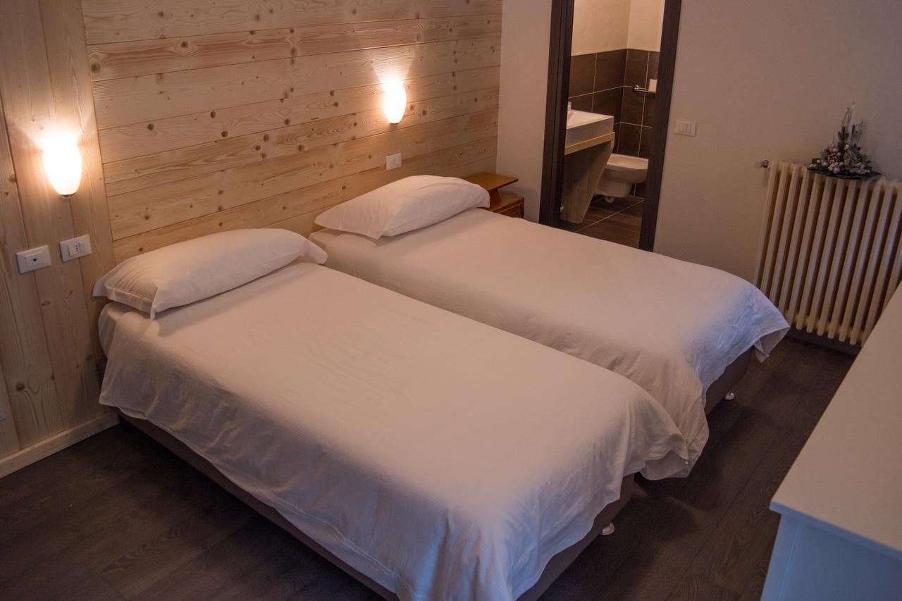 Hotel Italia Aprica Eksteriør billede